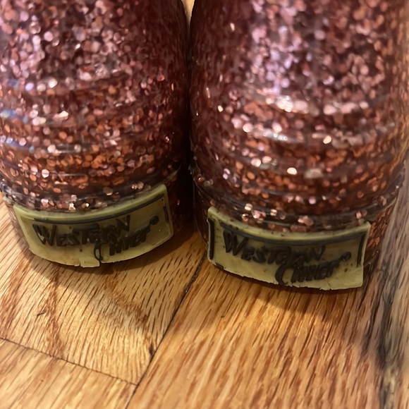 Western Chief Rain Boots - Picture 5 of 6